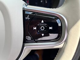 Volvo XC60 B5 ULTIMATE AWD MHEV 48