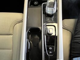 Volvo XC60 B5 ULTIMATE AWD MHEV 45