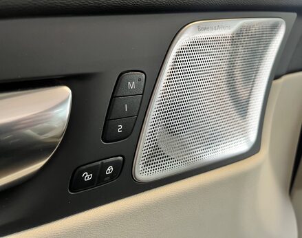 Volvo XC60 B5 ULTIMATE AWD MHEV 55