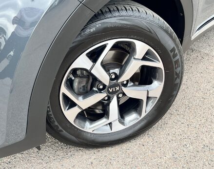 Kia Sportage PLATINUM EDITION ISG 3