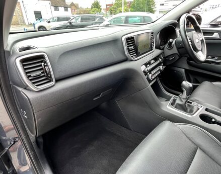Kia Sportage PLATINUM EDITION ISG 17