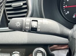 Kia Sportage PLATINUM EDITION ISG 54