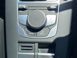 Audi A3 TFSI QUATTRO S LINE 50