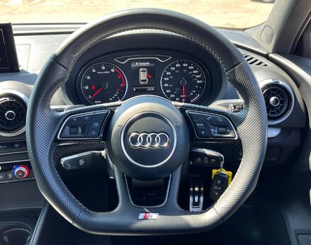 Audi A3 TFSI QUATTRO S LINE 20