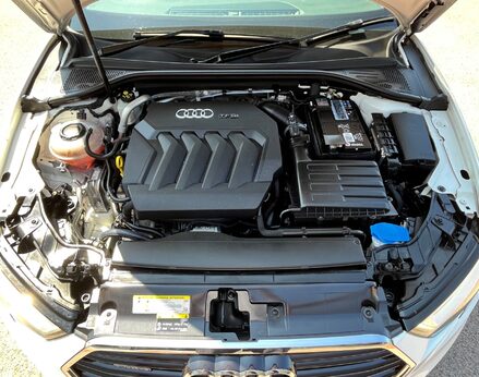 Audi A3 TFSI QUATTRO S LINE 7