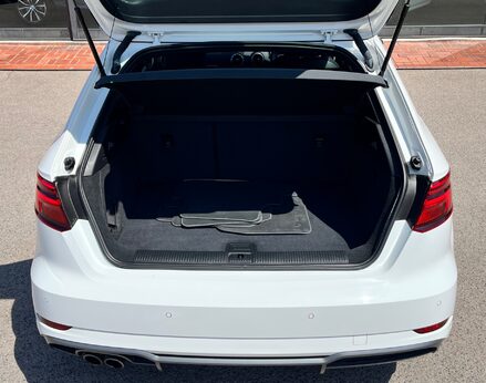 Audi A3 TFSI QUATTRO S LINE 66