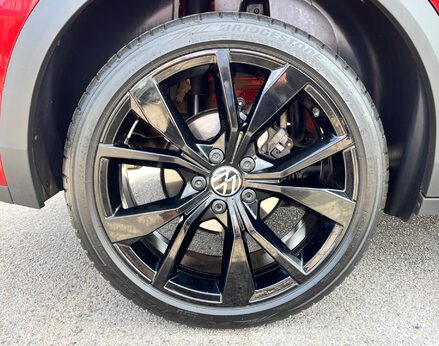 Volkswagen T-Roc R-LINE TSI DSG 15