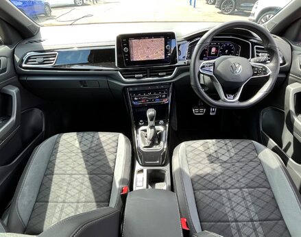 Volkswagen T-Roc R-LINE TSI DSG 2