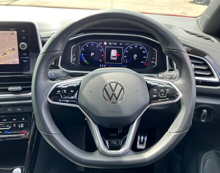 Volkswagen T-Roc R-LINE TSI DSG 19