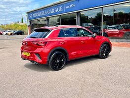 Volkswagen T-Roc R-LINE TSI DSG 8