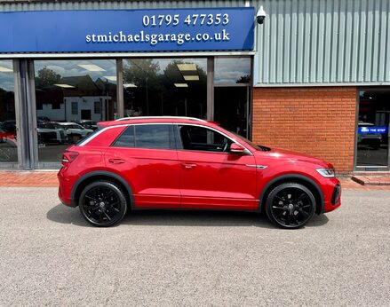 Volkswagen T-Roc R-LINE TSI DSG 10