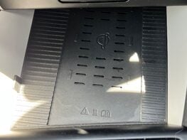 Hyundai BAYON T-GDI ULTIMATE DCT MHEV 51