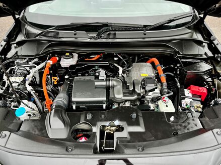 Honda HR-V I-MMD ELEGANCE 