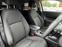 Honda HR-V I-MMD ELEGANCE 61
