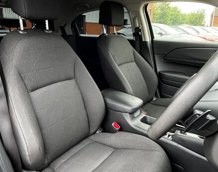 Honda HR-V I-MMD ELEGANCE 61