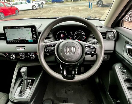 Honda HR-V I-MMD ELEGANCE 18