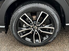 Honda HR-V I-MMD ELEGANCE 16