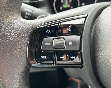 Honda HR-V I-MMD ELEGANCE 52