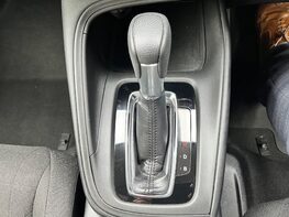 Honda HR-V I-MMD ELEGANCE 46