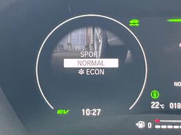 Honda HR-V I-MMD ELEGANCE 27