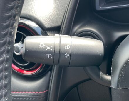 Mazda CX-3 SPORT NAV 44