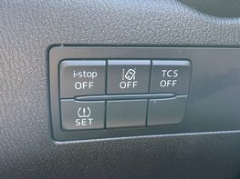 Mazda CX-3 SPORT NAV 46