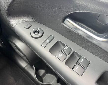 Kia Venga 3 ISG 43