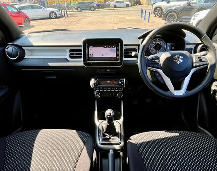 Suzuki Ignis SZ5 DUALJET MHEV 2