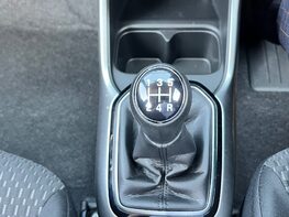 Suzuki Ignis SZ5 DUALJET MHEV 41