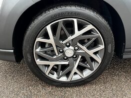 Hyundai KONA GDI PREMIUM SE 13