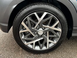 Hyundai KONA GDI PREMIUM SE 15