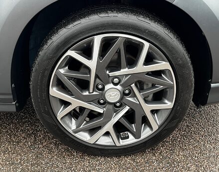Hyundai KONA GDI PREMIUM SE 16