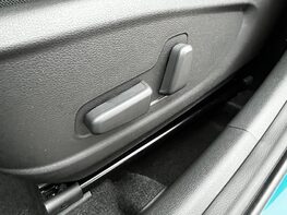Hyundai KONA GDI PREMIUM SE 62
