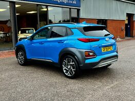 Hyundai KONA GDI PREMIUM SE 9