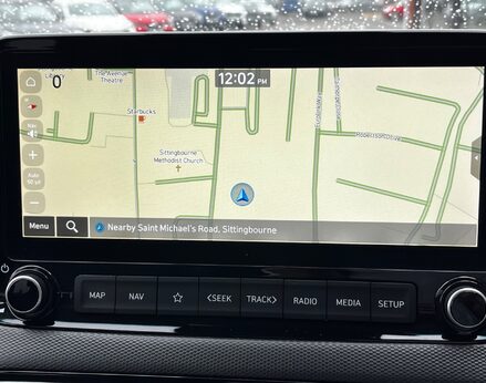 Hyundai KONA GDI PREMIUM SE 32