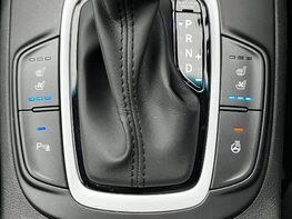 Hyundai KONA GDI PREMIUM SE 47