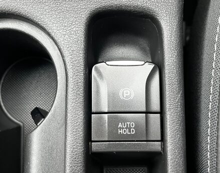 Hyundai KONA GDI PREMIUM SE 48
