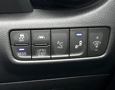 Hyundai KONA GDI PREMIUM SE 57