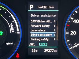 Hyundai KONA GDI PREMIUM SE 29