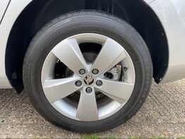 Skoda Fabia SE TSI DSG 16