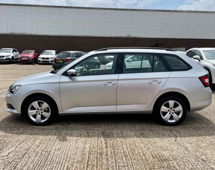 Skoda Fabia SE TSI DSG 11