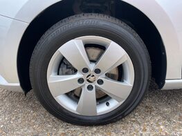 Skoda Fabia SE TSI DSG 15
