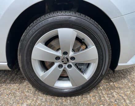 Skoda Fabia SE TSI DSG 14