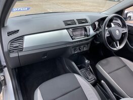 Skoda Fabia SE TSI DSG 27