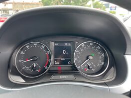 Skoda Fabia SE TSI DSG 20