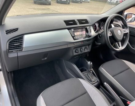 Skoda Fabia SE TSI DSG 27