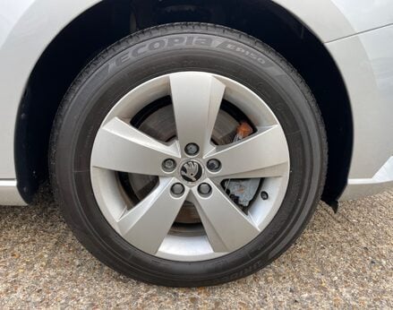 Skoda Fabia SE TSI DSG 13