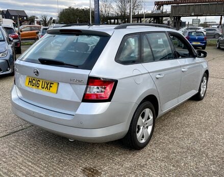 Skoda Fabia SE TSI DSG 9