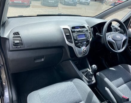 Hyundai ix20 PREMIUM BLUE DRIVE 22