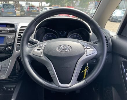 Hyundai ix20 PREMIUM BLUE DRIVE 19